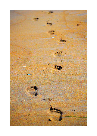 Footprints in the Sand_A3_print