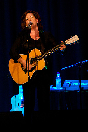 Barbara Dickson