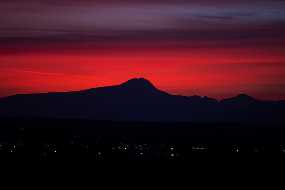 Sundown Ben Lomond Above Stirling Lights_0468-90D
