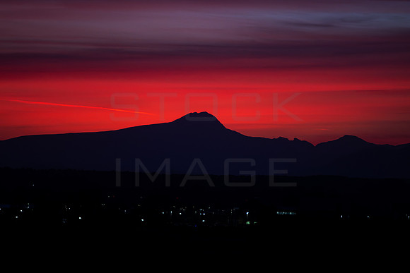 Sundown Ben Lomond Above Stirling Lights_0468-90D