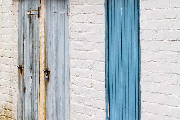 Shed Doors Blues_5045_z