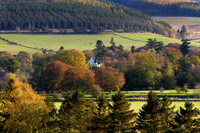 Traquair House in Autumn Light_1172_7D