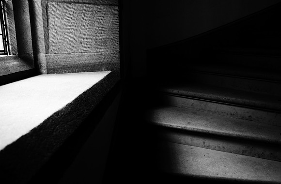 Turning Away_7390