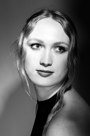 Black Dress_4462-ruth-ridley-2023_5D_bw