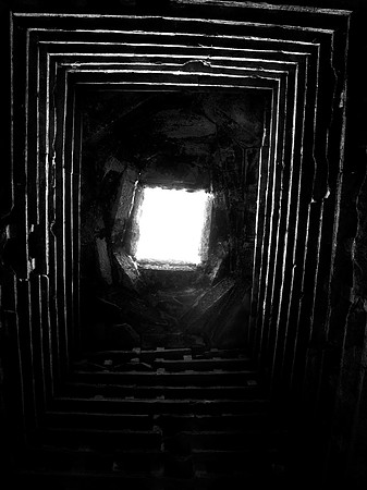 Warped View_1_0484-01