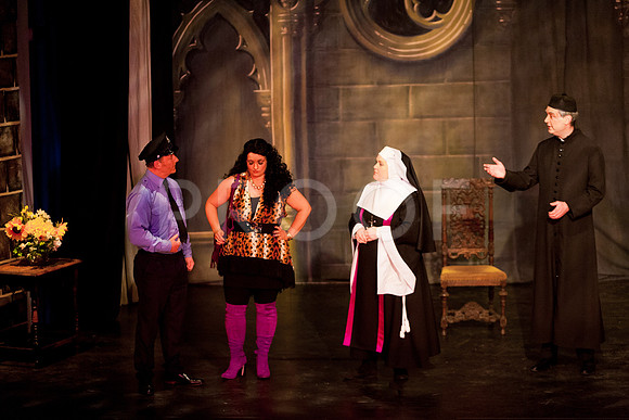 sister-act-groups-5D-0404