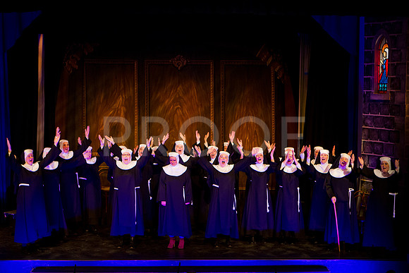 sister-act-groups-7D-0041