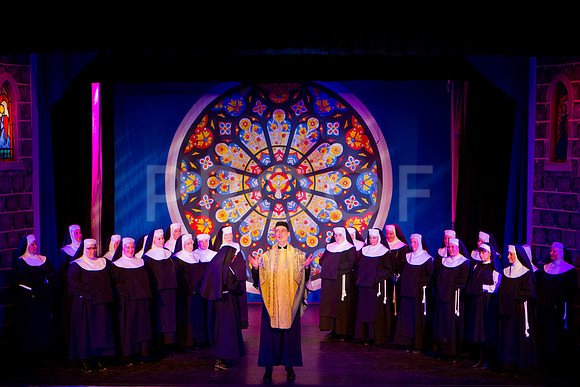sister-act-groups-7D-0066