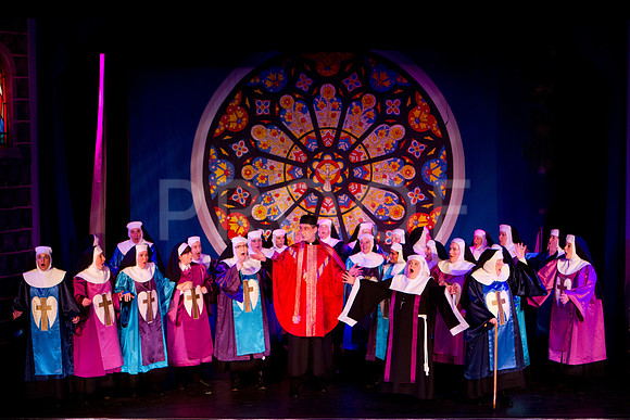 sister-act-groups-7D-0094