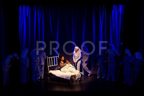 sister-act-groups-7D-0113
