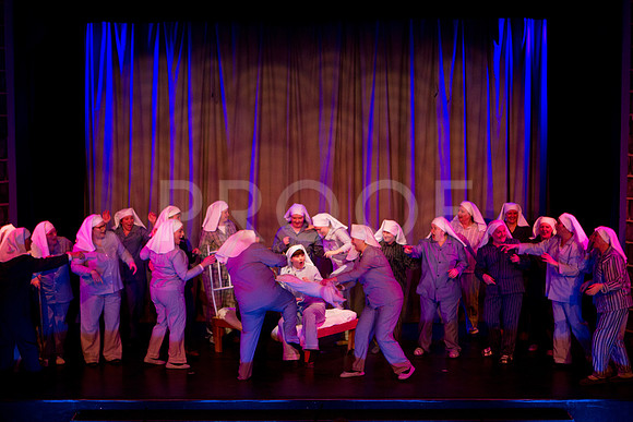 sister-act-groups-7D-0117