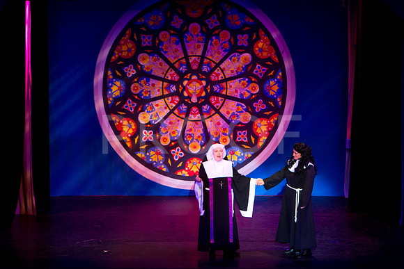 sister-act-groups-7D-0154