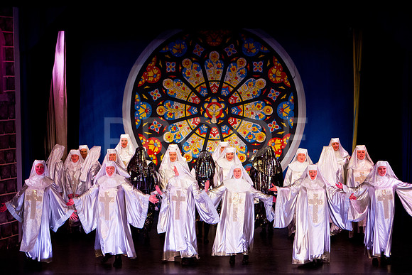 sister-act-groups-7D-0156