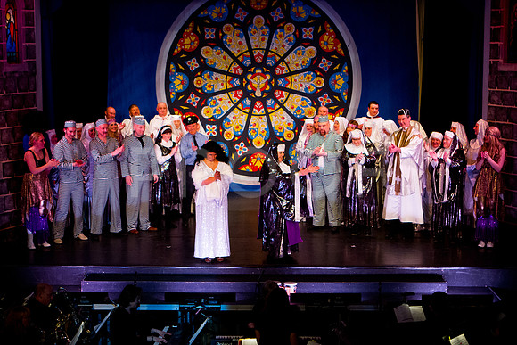 sister-act-groups-7D-0188