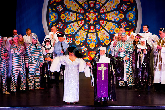 sister-act-groups-7D-0187