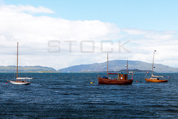 Boats in Sound of Jura_6329