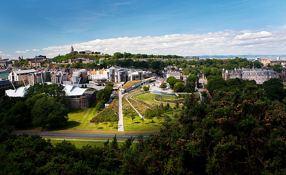 Scottish Parliament, Colton Hill and Holyrood Palace_6805