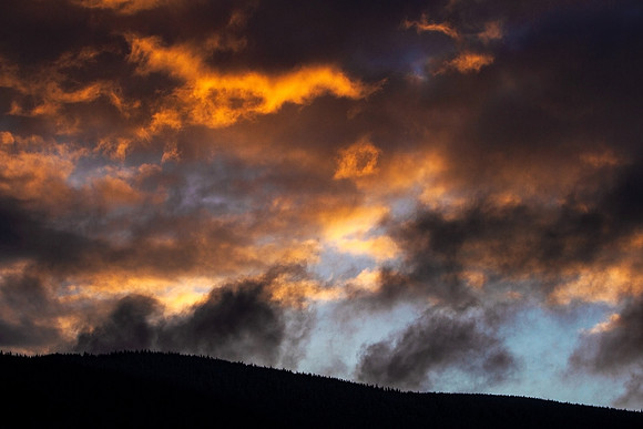 Clouds on Fire_2413_local